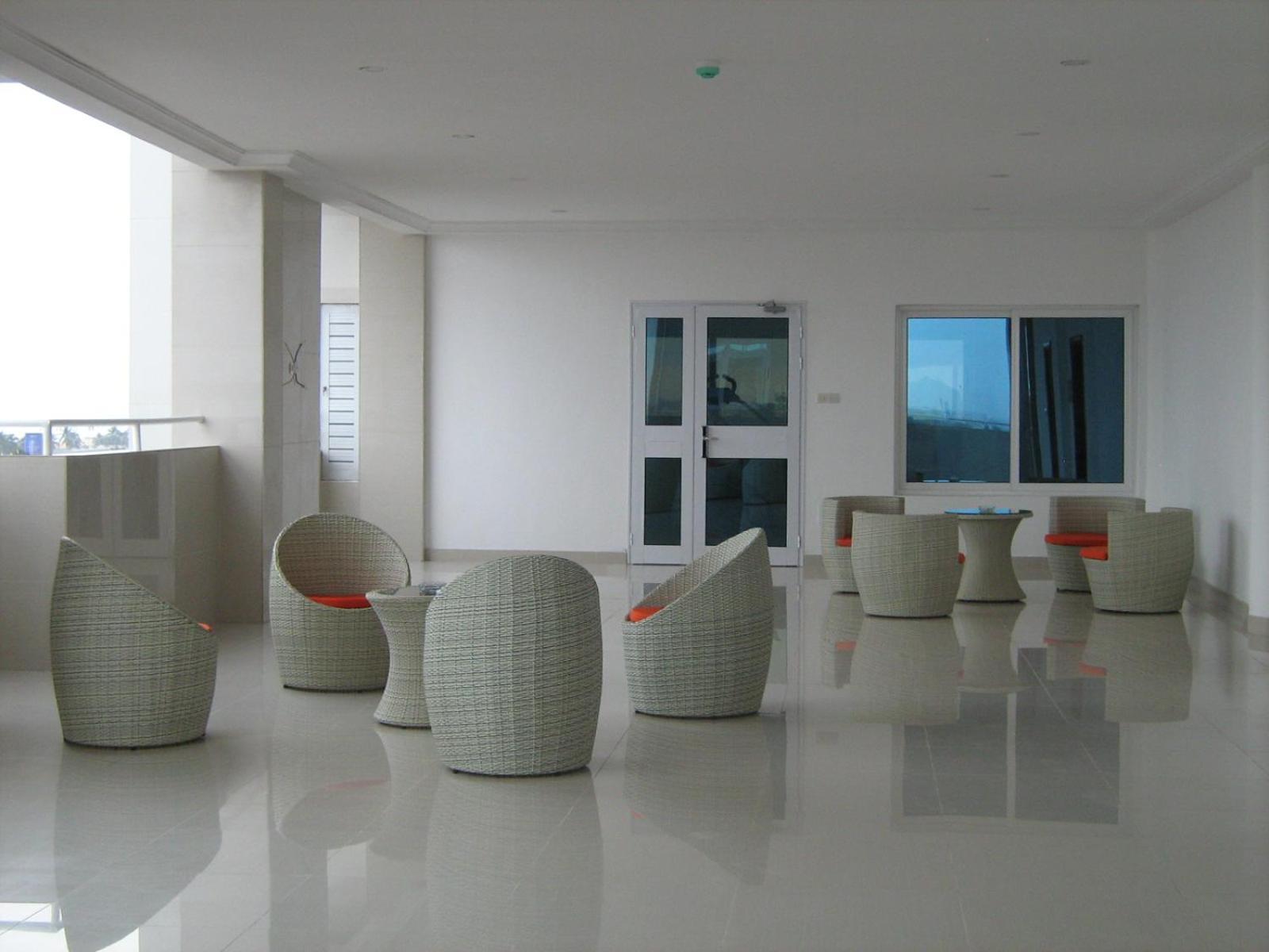 Rosalie'S Suites Ломе Экстерьер фото
